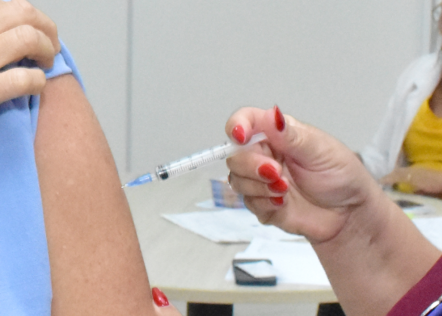 Vacina_GRIPE_Forum_Mangabeira_17_06_2026_(10)